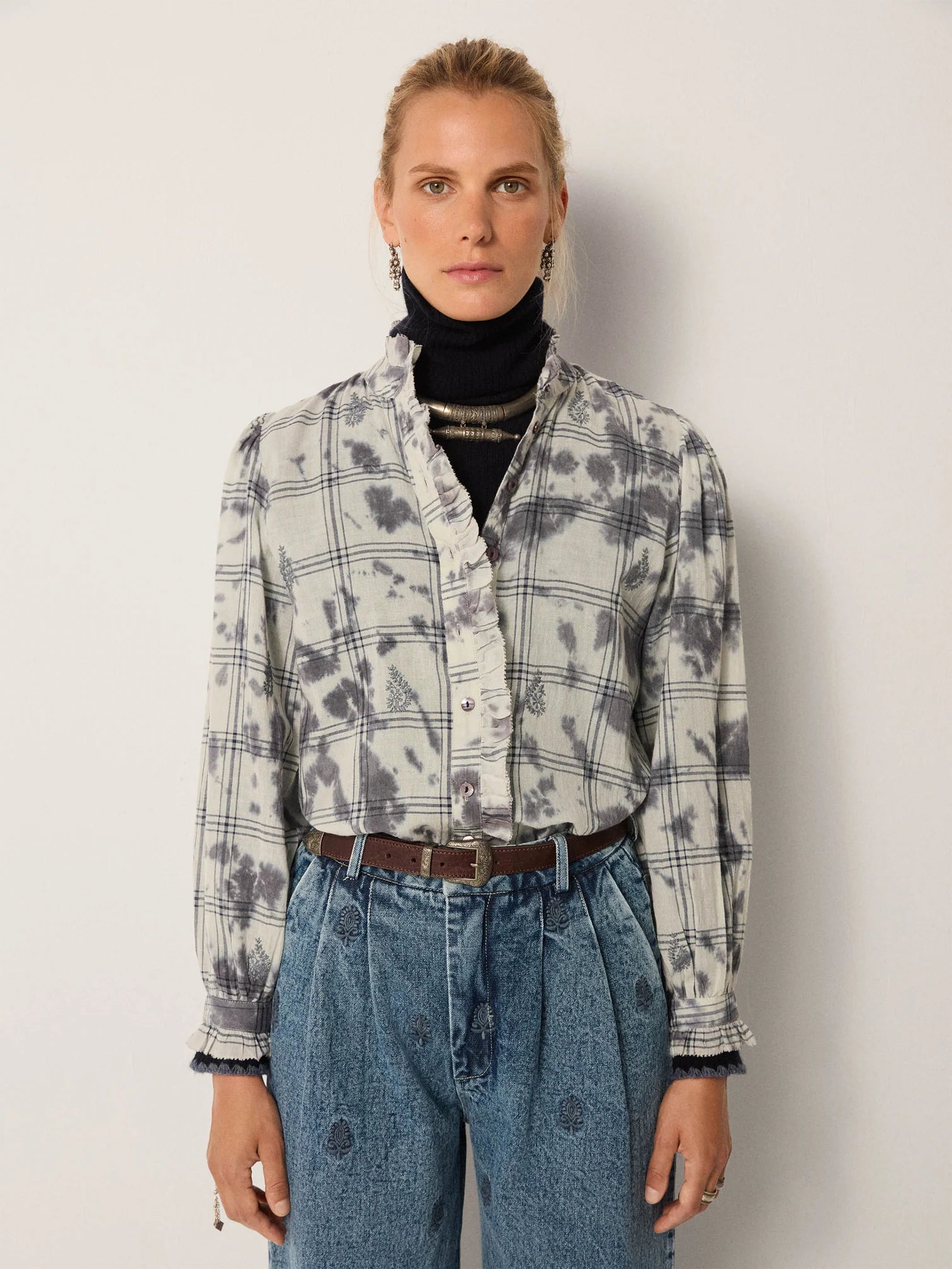 Maison Hotel - Consu Blouse