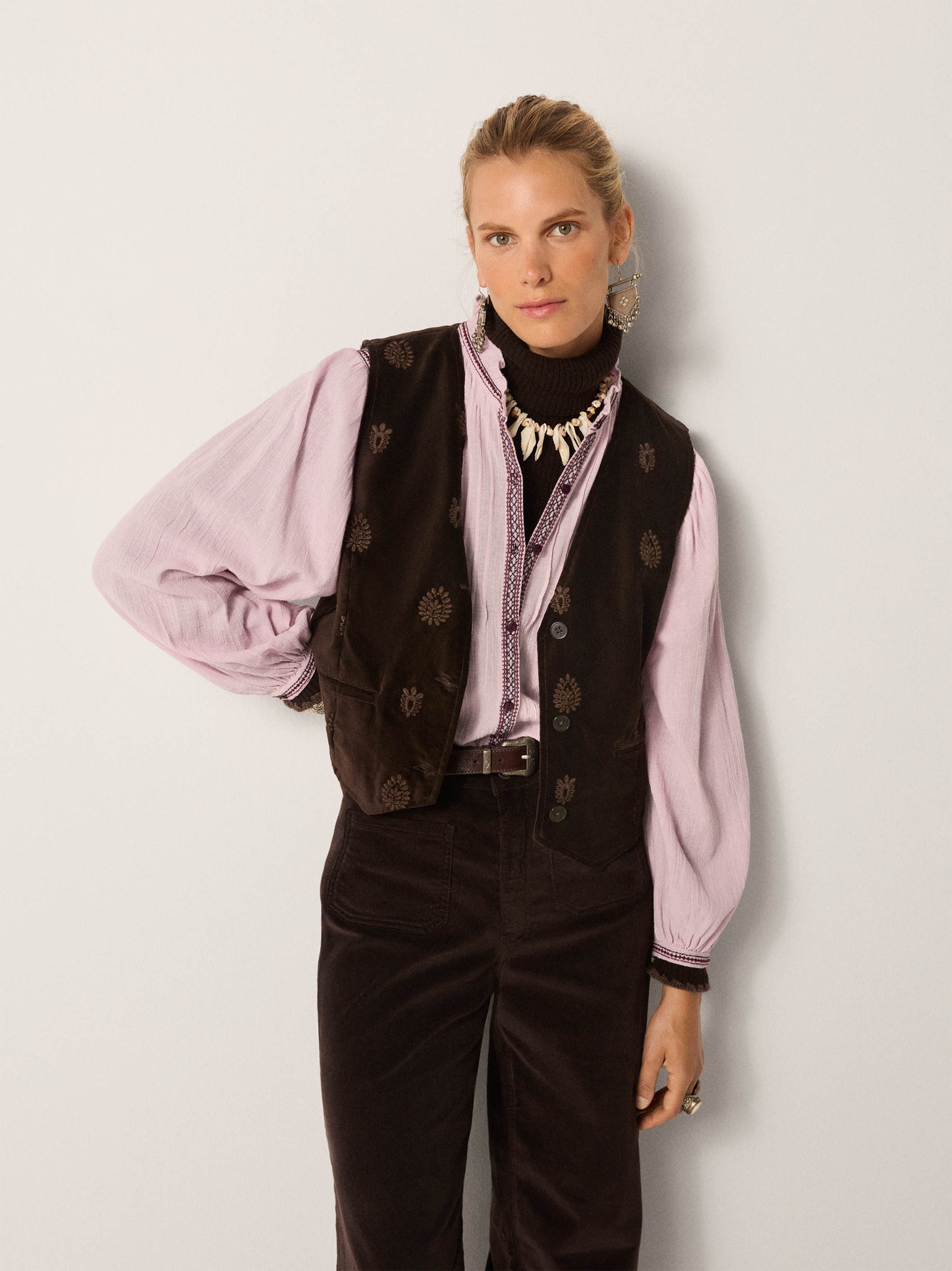 Maison Hotel - Lila Blouse