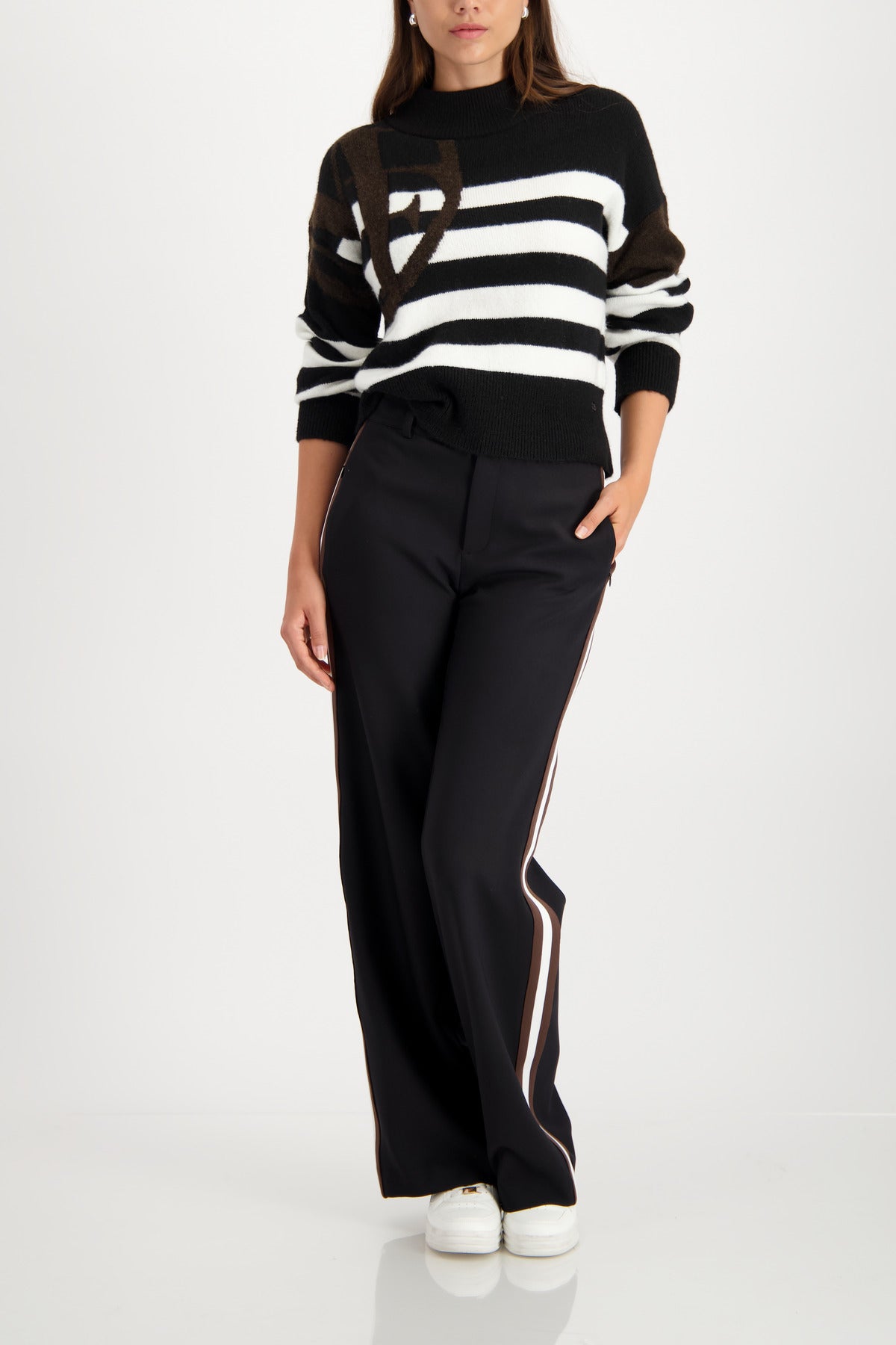 Monari - Emblem Stripe Sweater