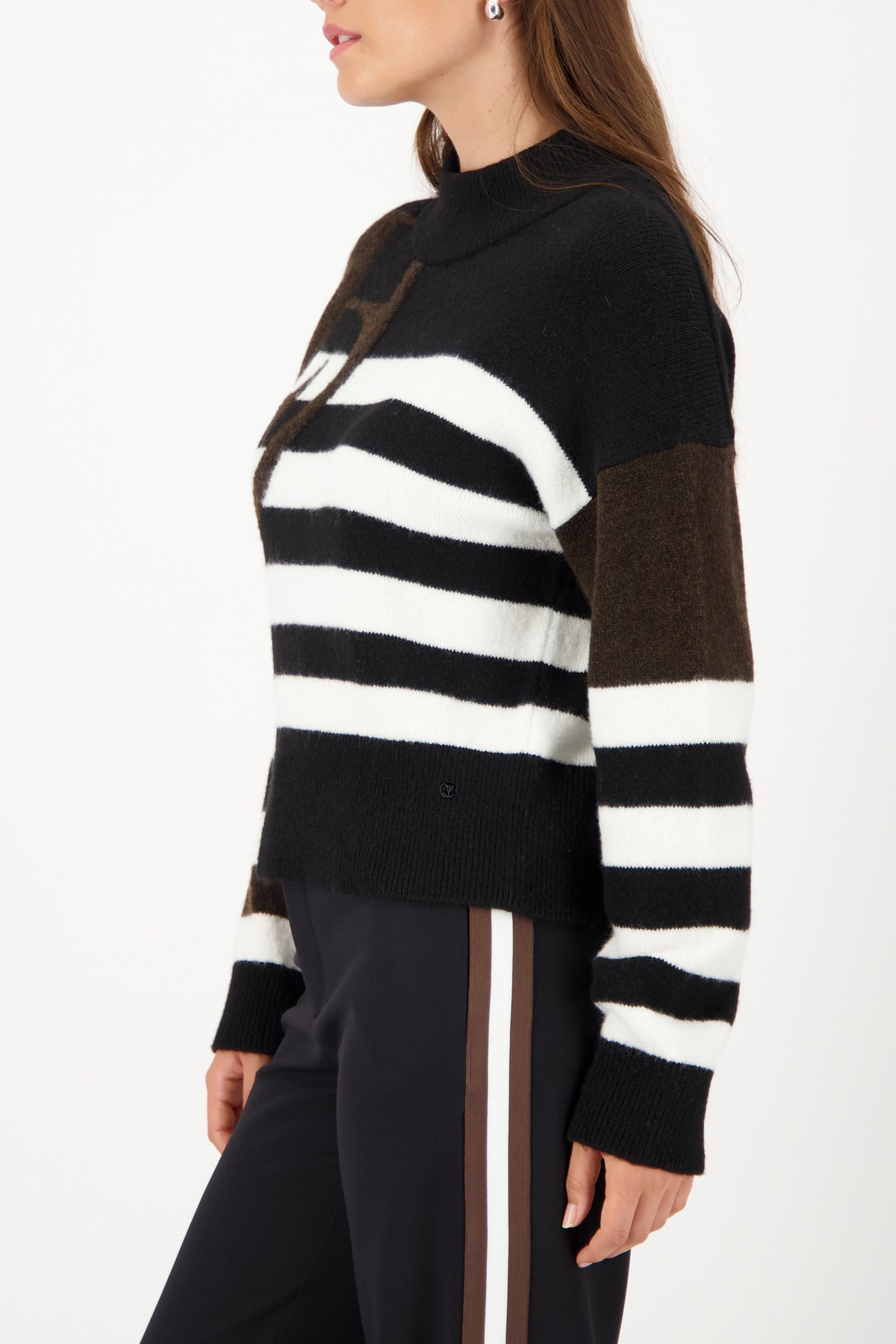 Monari - Emblem Stripe Sweater