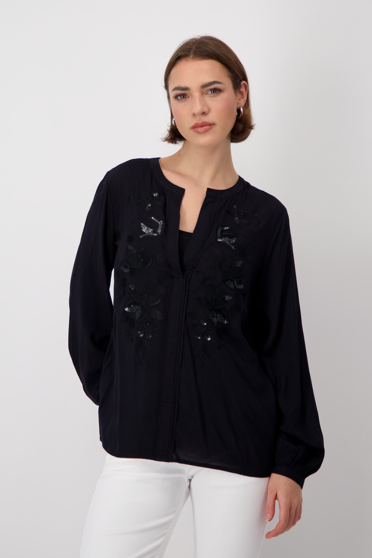 Monari - Embroidered Blouse