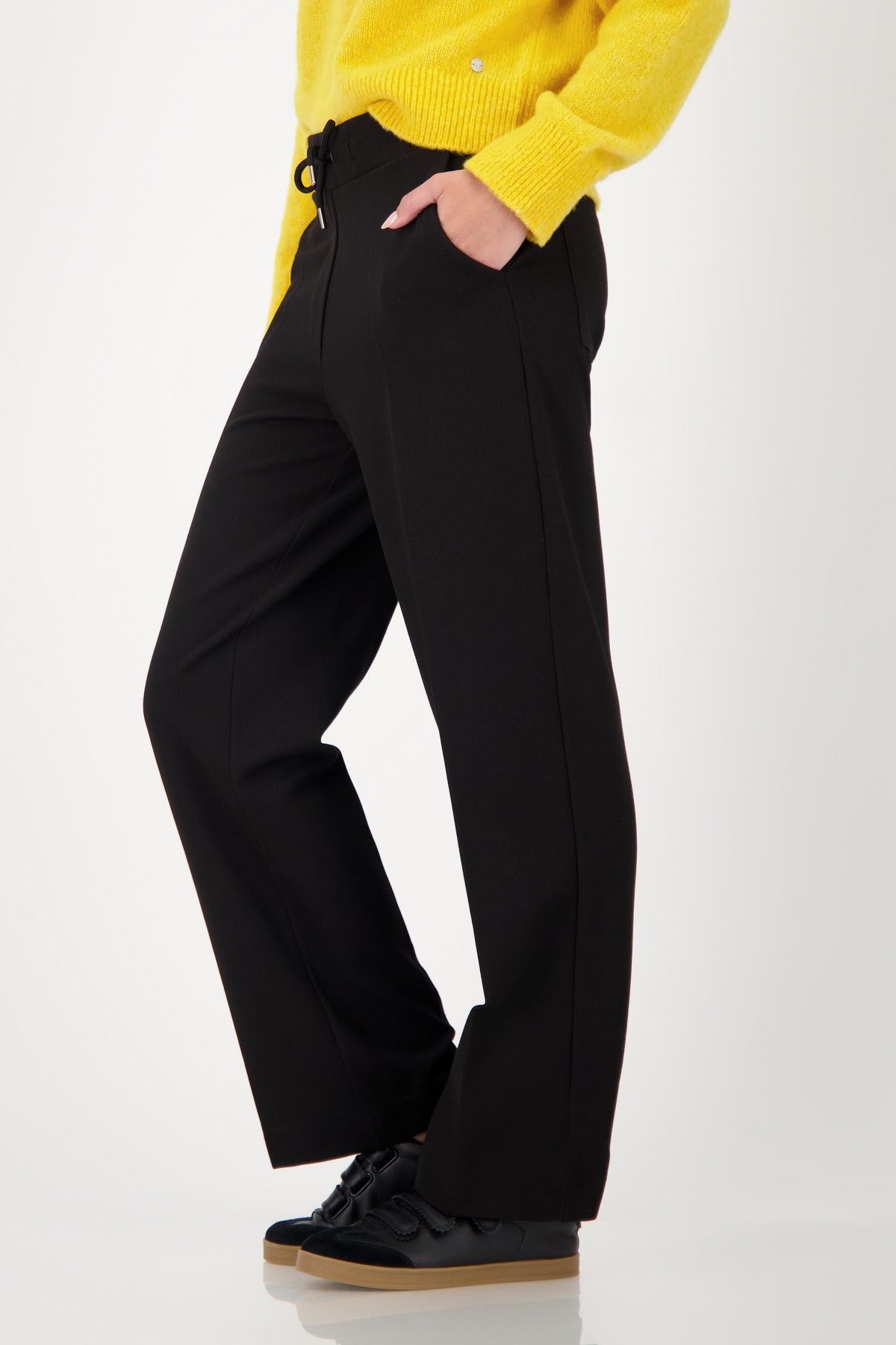 Monari - Ribbed Jogger with drawstring