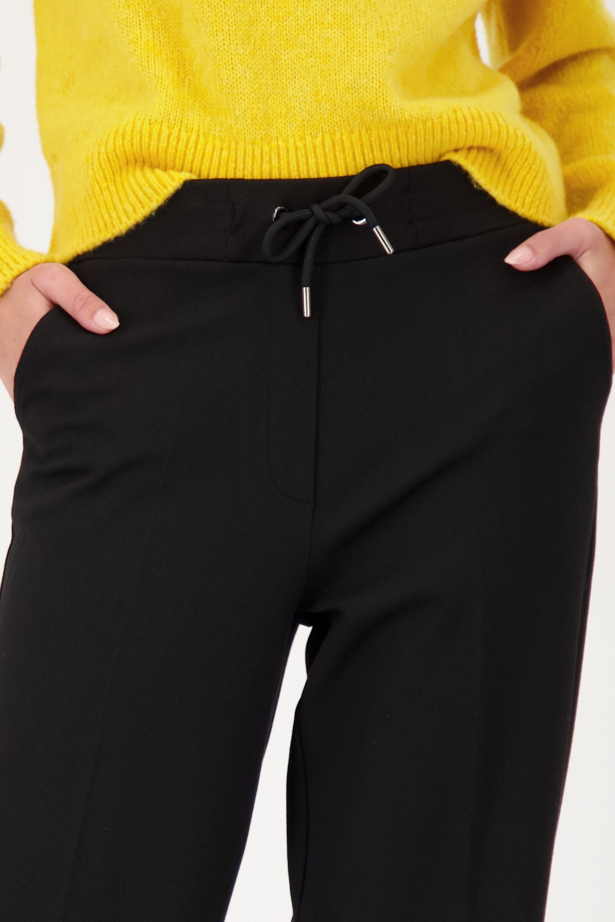 Monari - Ribbed Jogger with drawstring