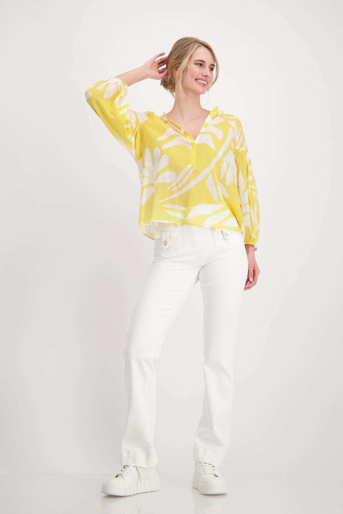 Monari - Two-Tone Flower Blouse