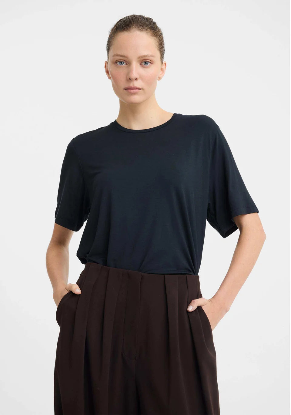 Morrison - Liana Tee