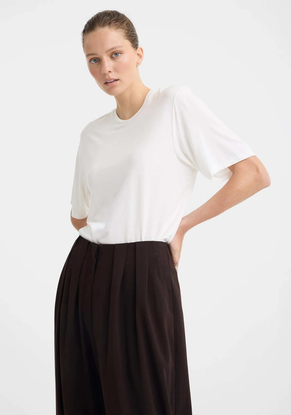 Morrison - Liana Tee