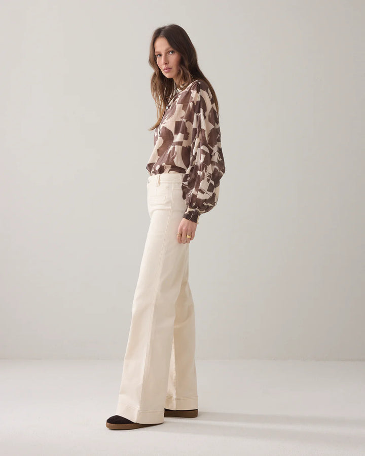 SUMMUM - Flared High-Waisted Pants