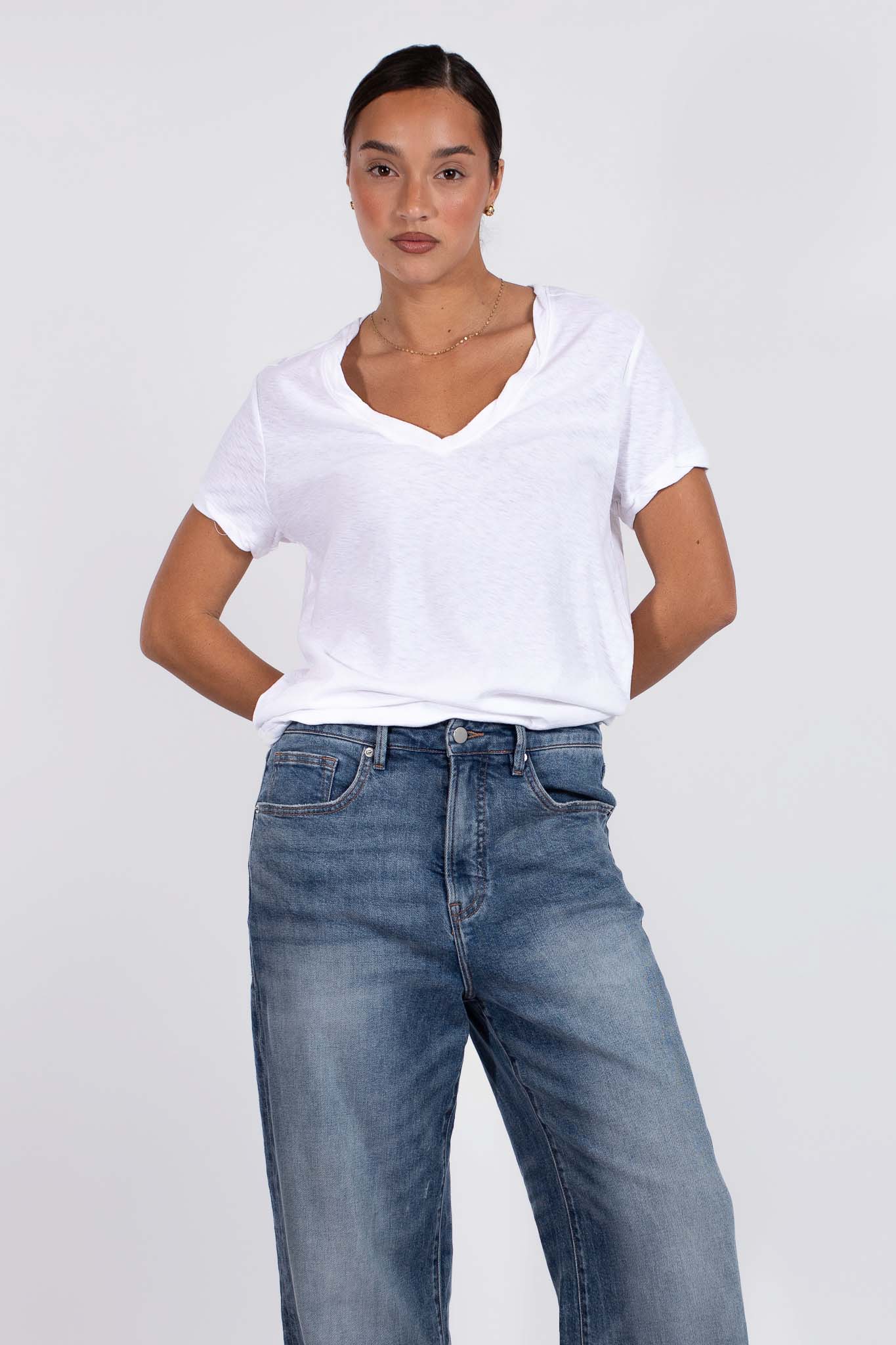 Vaenn - Slub V- Neck T-Shirt