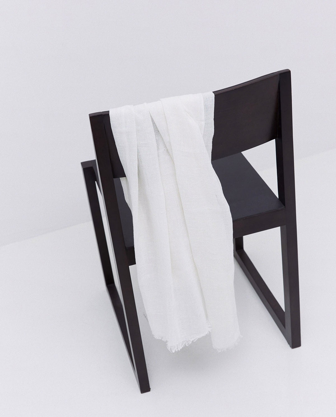 Yerse - Frayed Edge Scarf
