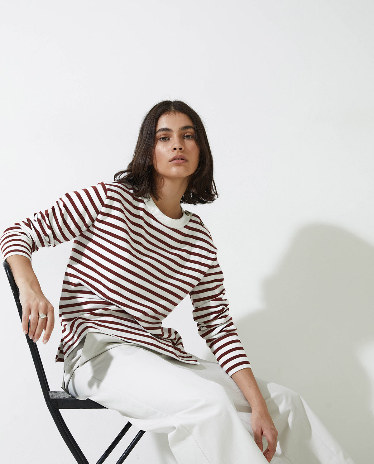 Yerse - Paloma T-shirt with Buttons