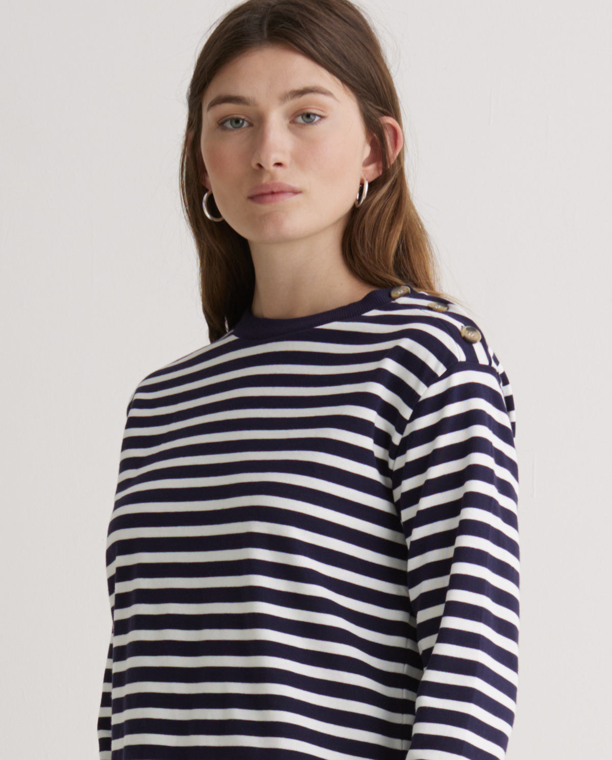 Yerse - Paloma T-shirt with Buttons