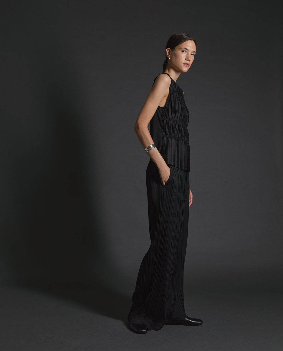 Yerse - Wide Leg Pleated Pants