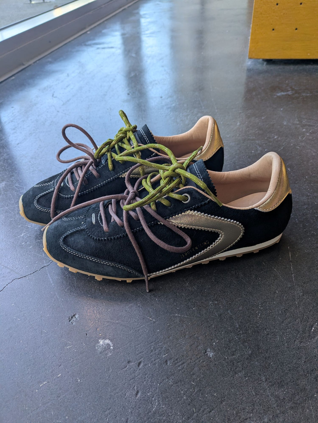 Zero Cent Cinq - Astra Black and Gold Sneaker