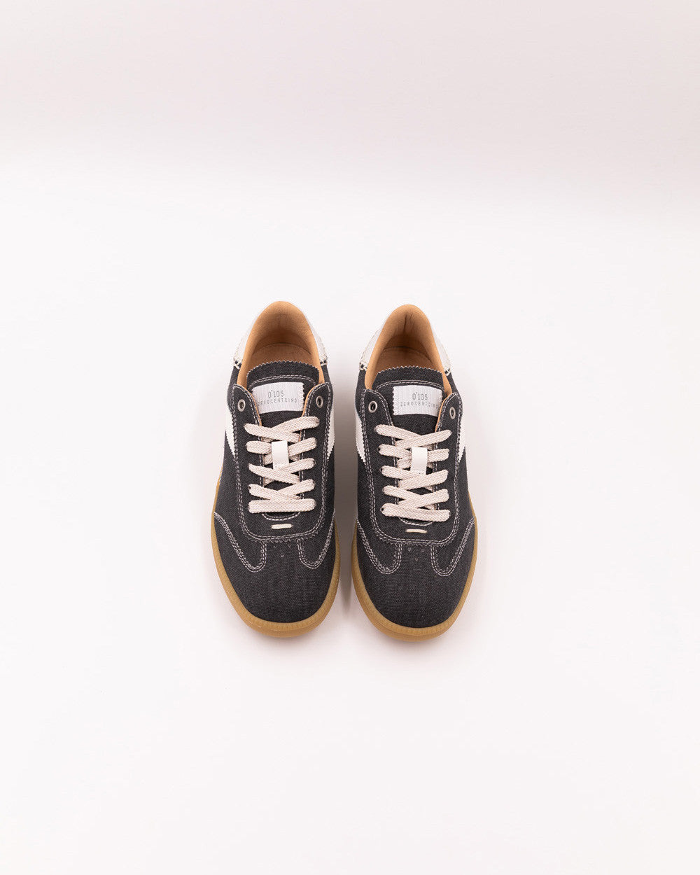 Zero Cent Cinq - Nova Moccasin