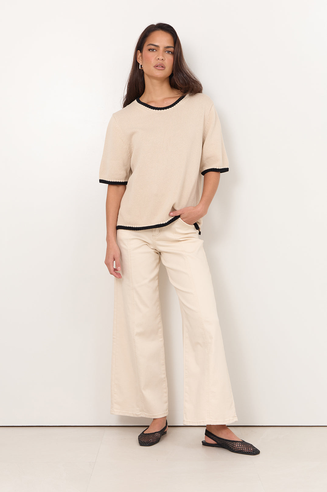 adorne - Brigette Contrast Trim Knit Top